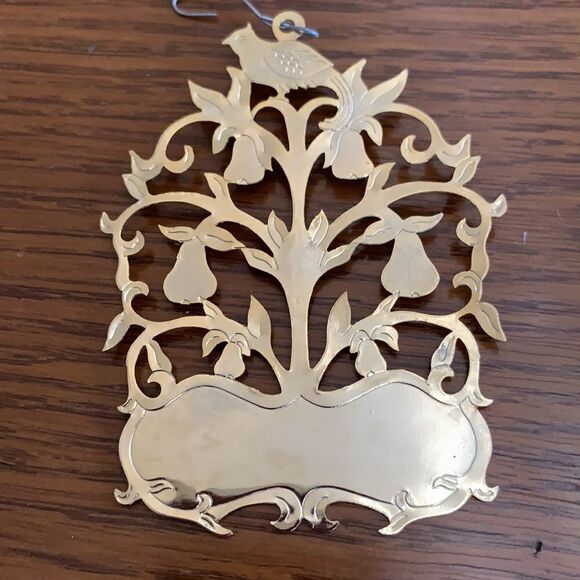 3 vintage brass engraved Lillikins Lillian Vernon Christmas tree ornaments - Picture 7 of 10